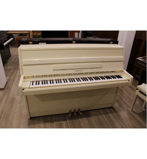 Yamaha 104SI Ivoire Satiné